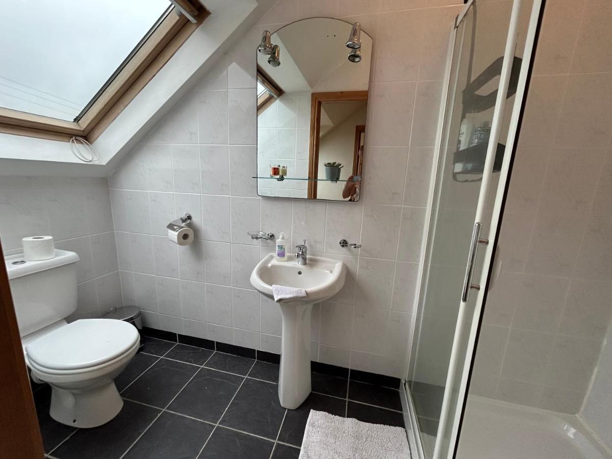 The Lodge, Monkstown Monkstown  Luaran gambar